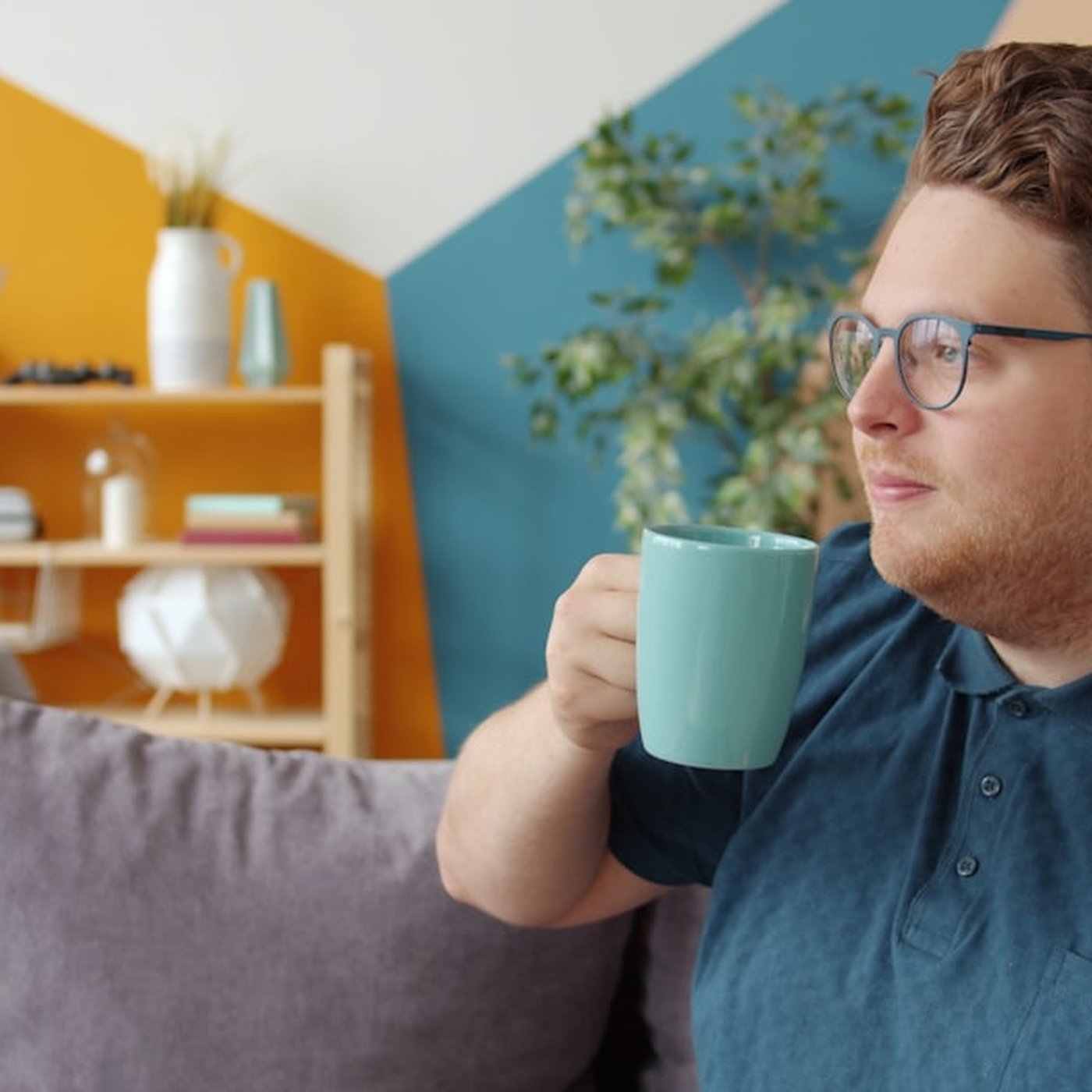 Episode 8: Celsius caffeine vs Red Bull: Which has more?