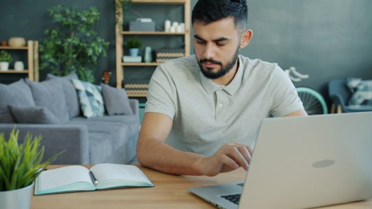 Online testosterone clinics: What they can prescribe and what to ask first